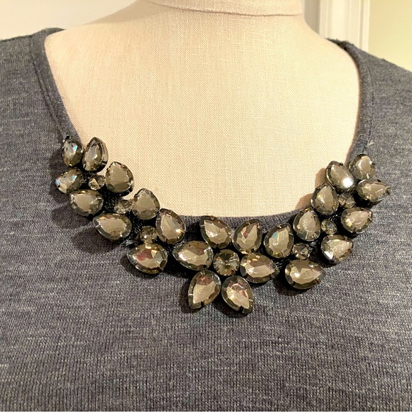 AB STUDIO XL GRAY TOP W/JEWELED NECKLINE. POLY RAYON KNIT W/CHIFFON HI-LOW HEM. - Picture 2 of 5